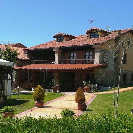 Posada Las Anjanas Tagle Exterior foto